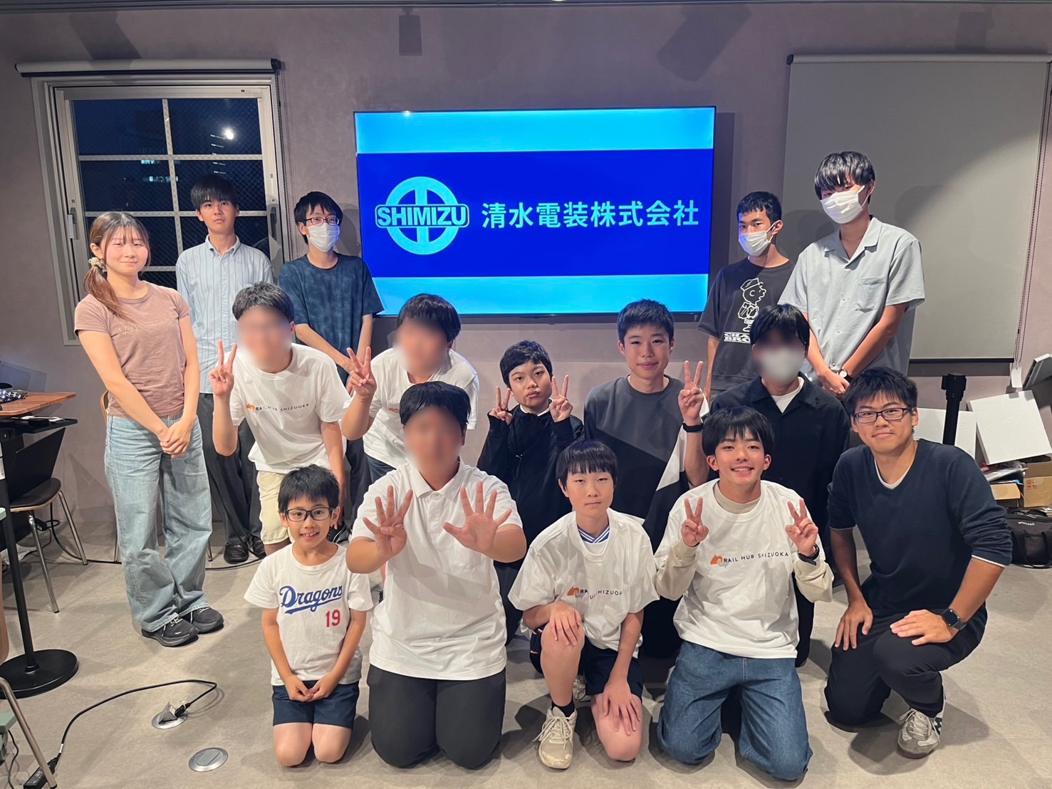 三都主アレサンドロサッカー教室の集合写真